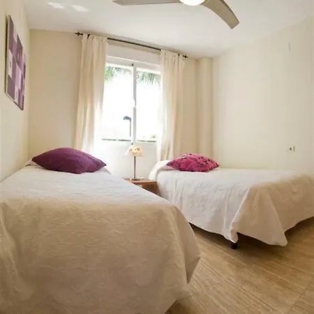 Golden Beach Bu Clickjavea Διαμέρισμα *